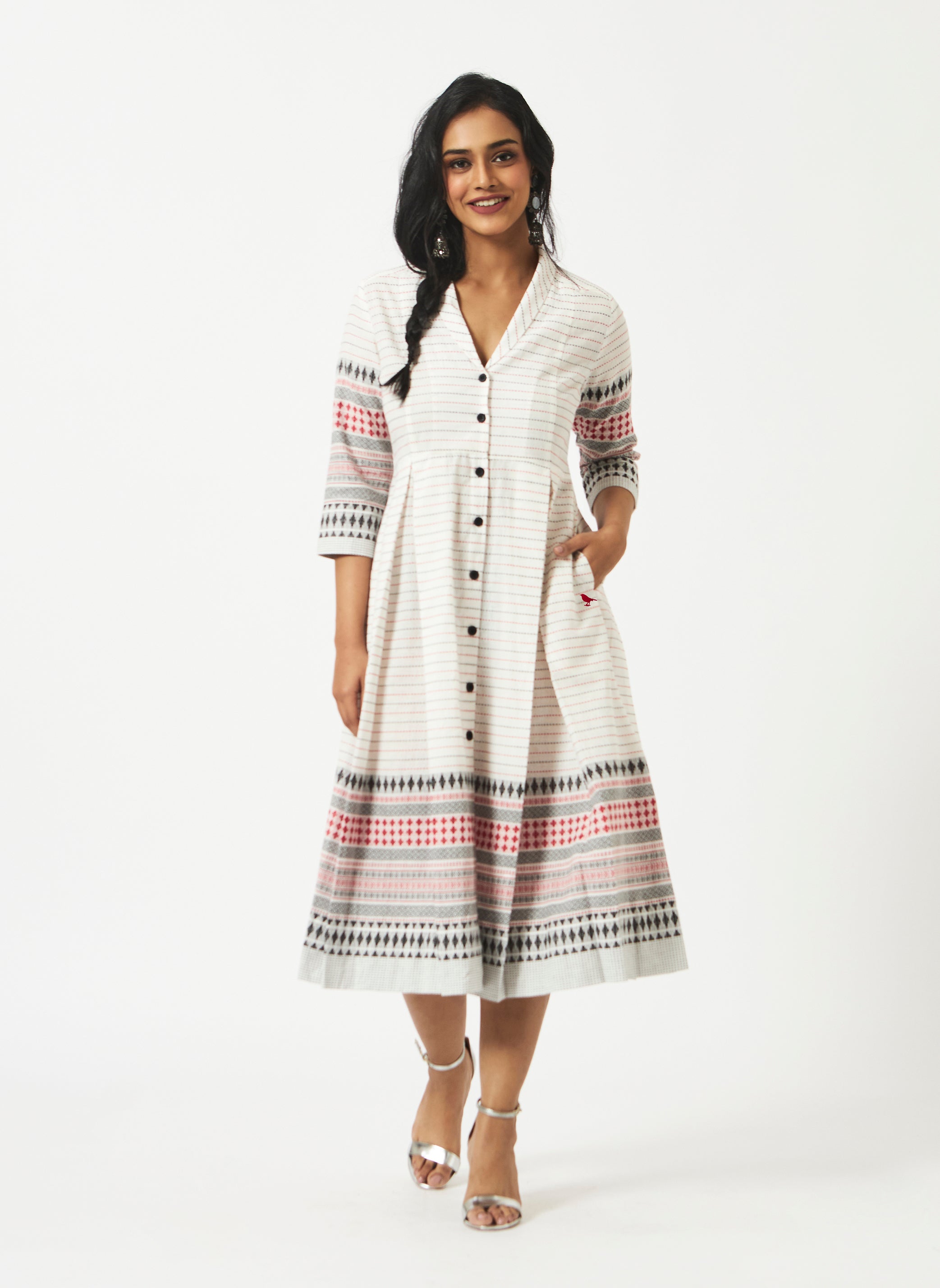 Organic Cotton White Dobby Shawl Collar Pleated Dress - MSG60BWHJCQ