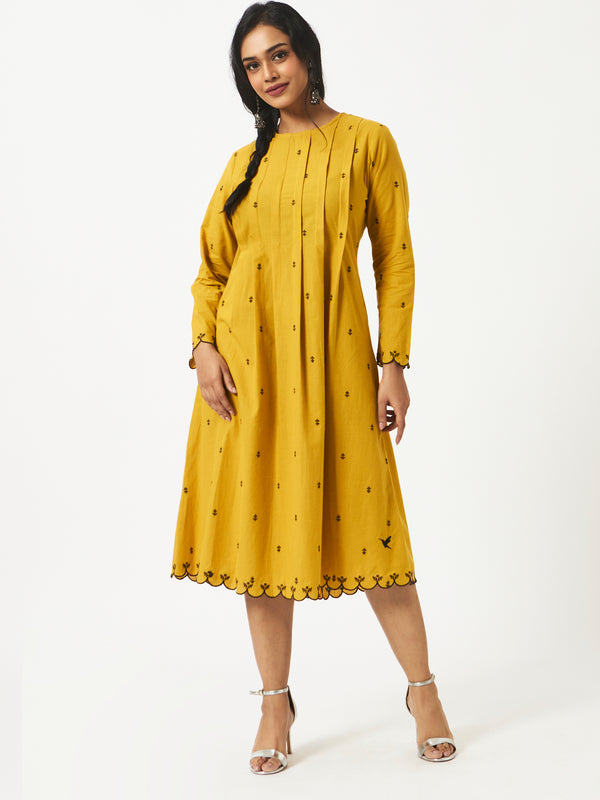 Organic Cotton yellow Dobby Pleated Full Sleeve Dress - MSG46YLW