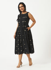 Organic Cotton Black Dobby Pleated Dress