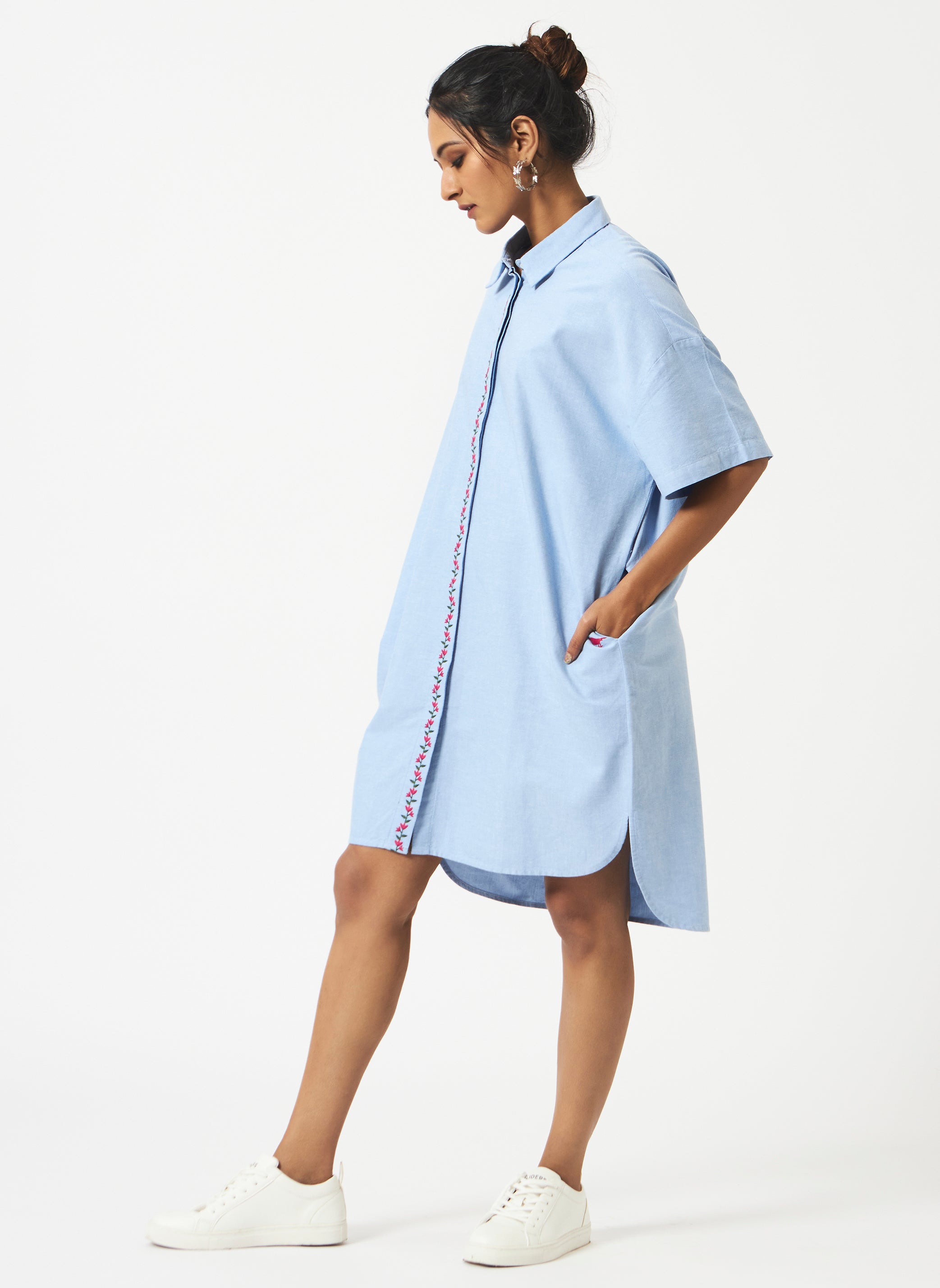 Mosegi-Blue solid oxford oversized dress