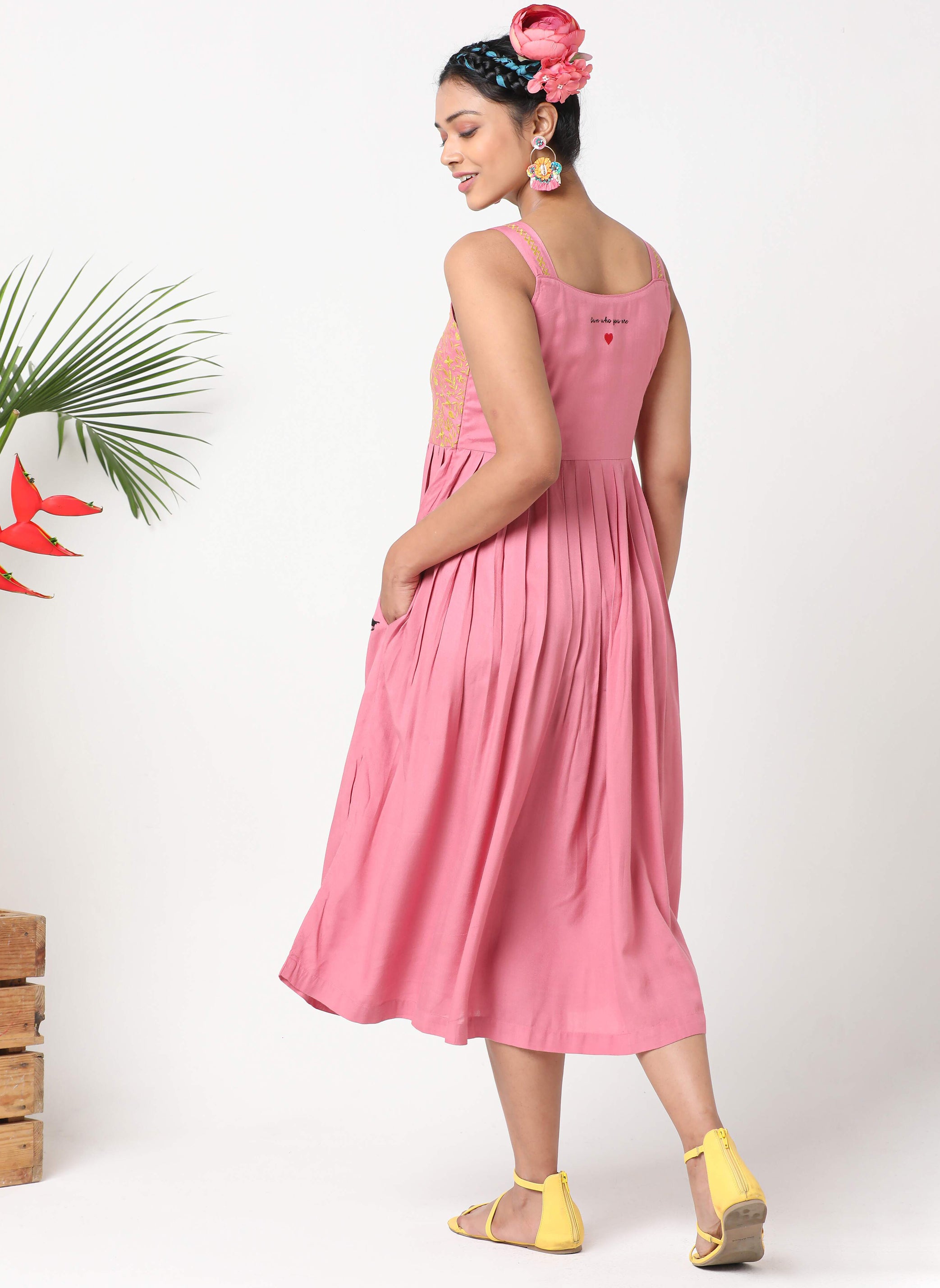 Mosegi-Pink_strappy_dress