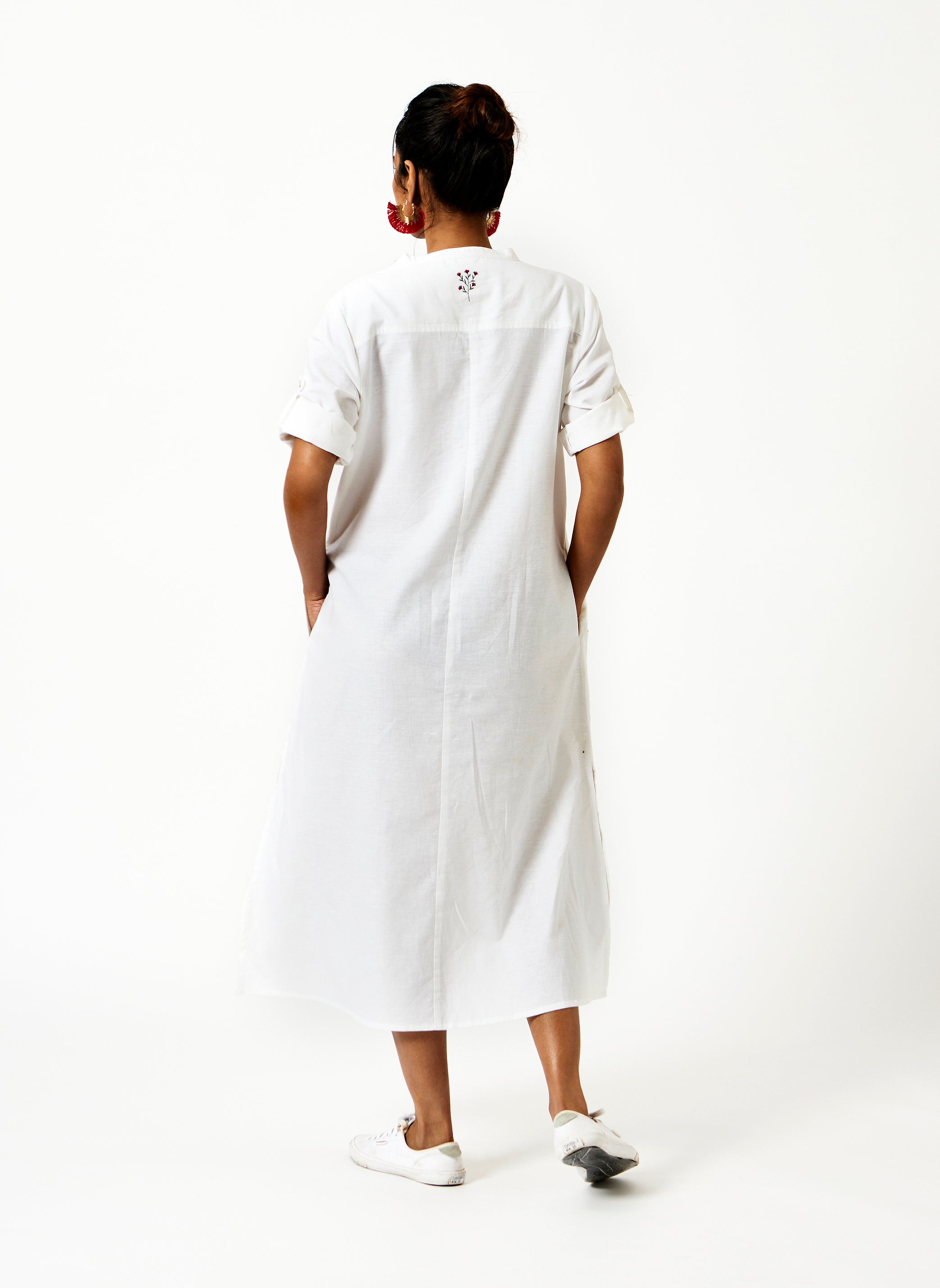 Mosegi-White Midi Dress