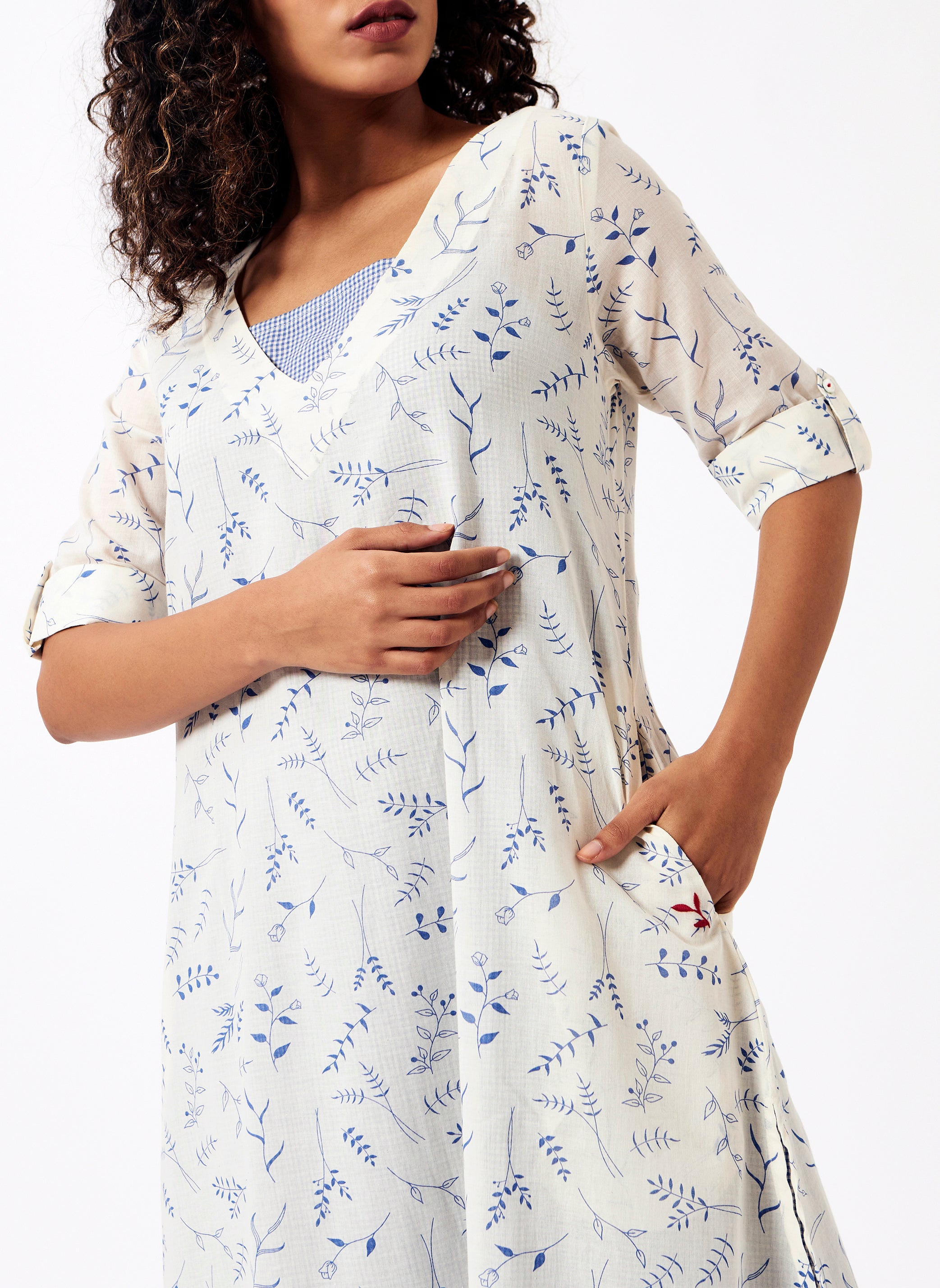 Mosegi- Offwhite Digital Printed Dress