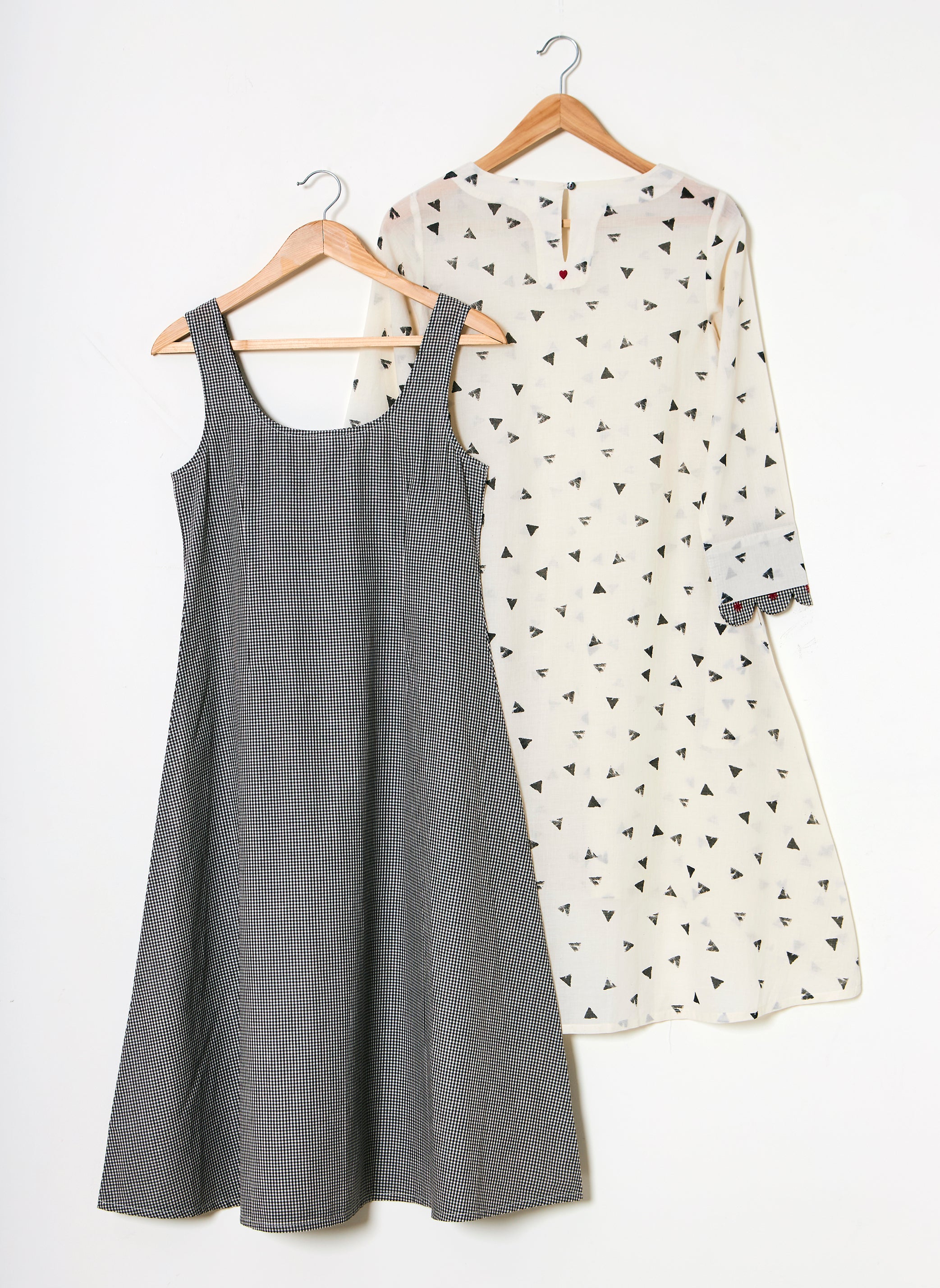 Mosegi- Offwhite Digital Printed Layered Dress