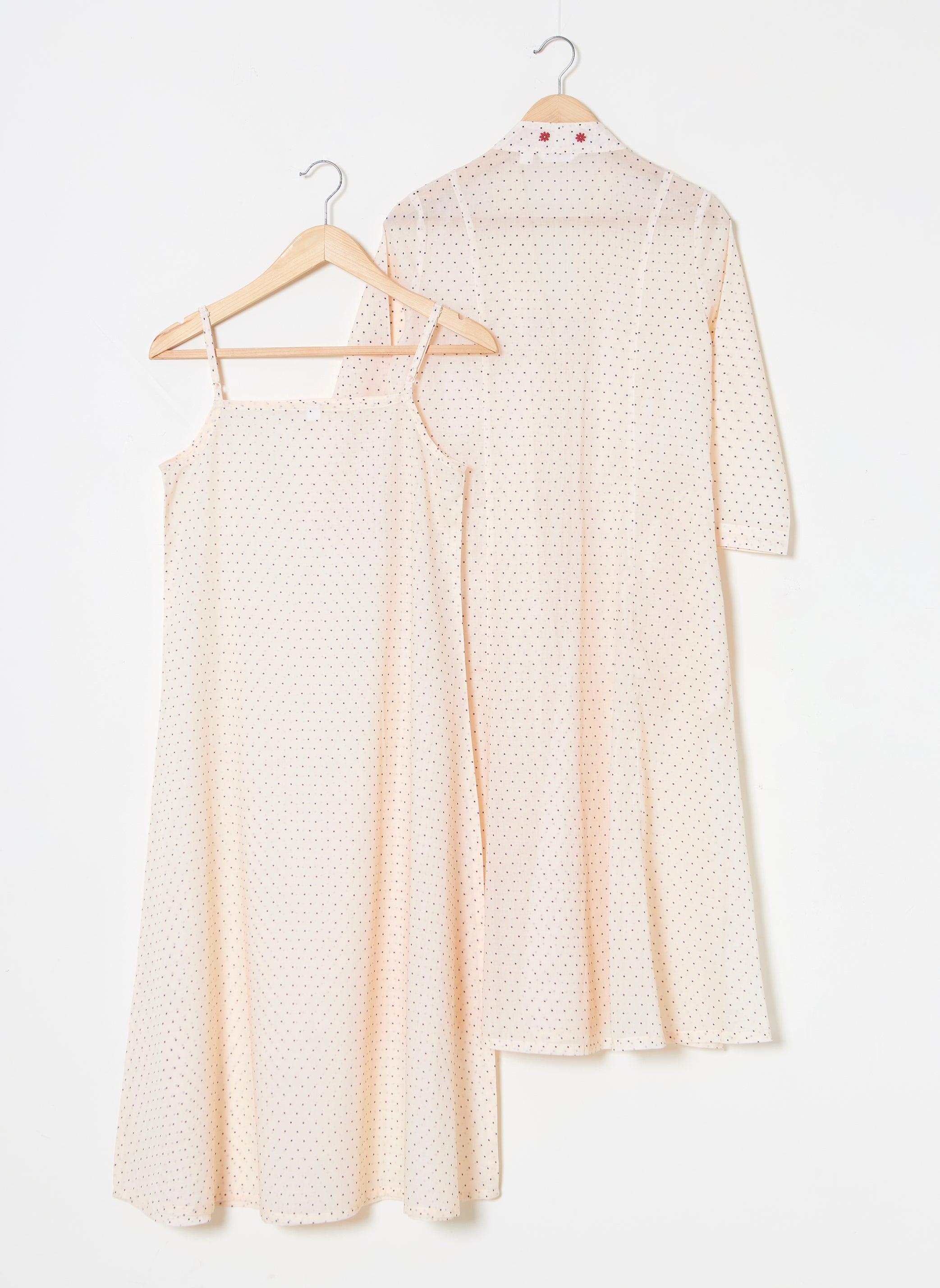 Mosegi- off-white layered dress