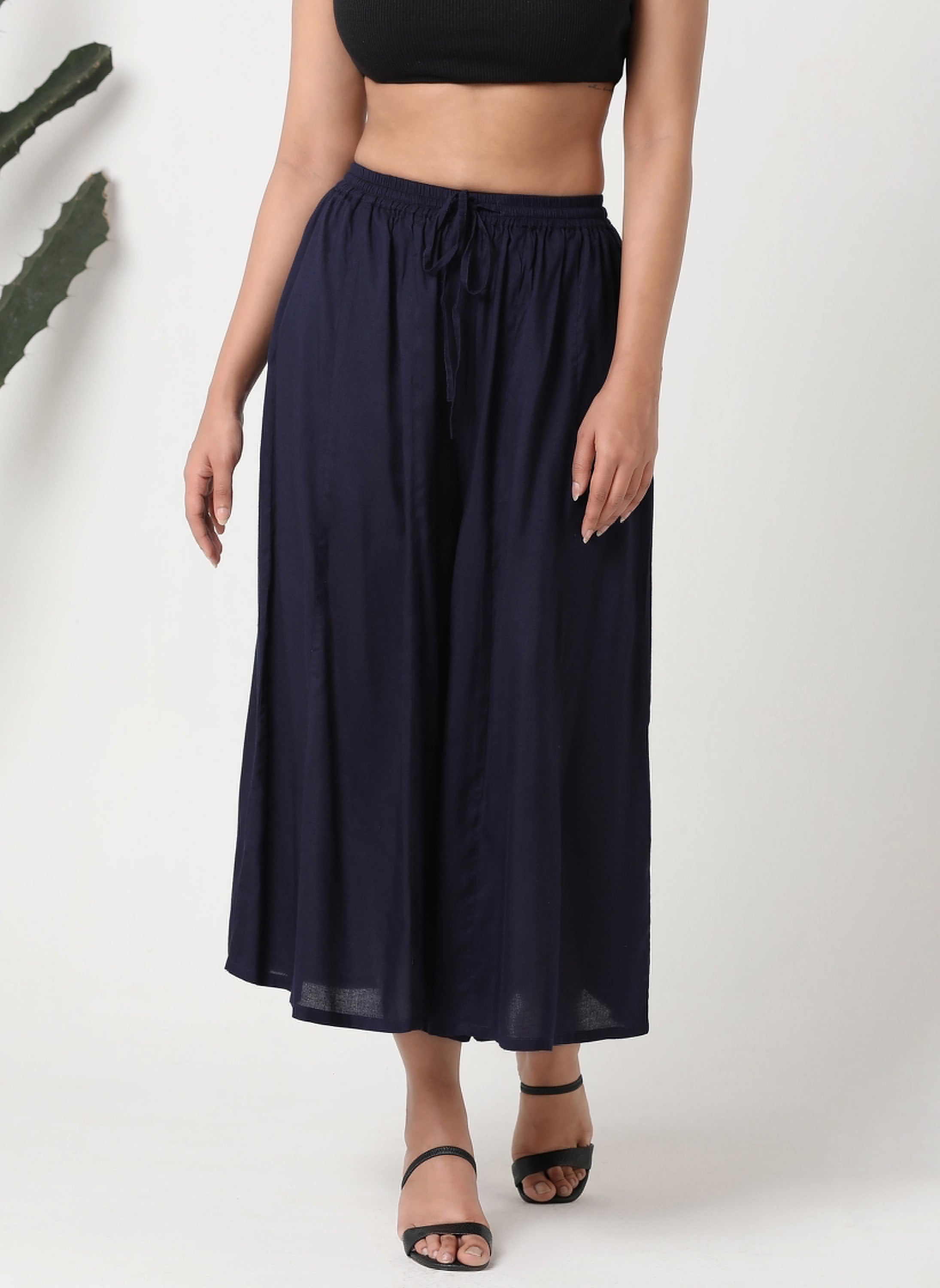 Navy flared pants with pockets MSG05BTM
