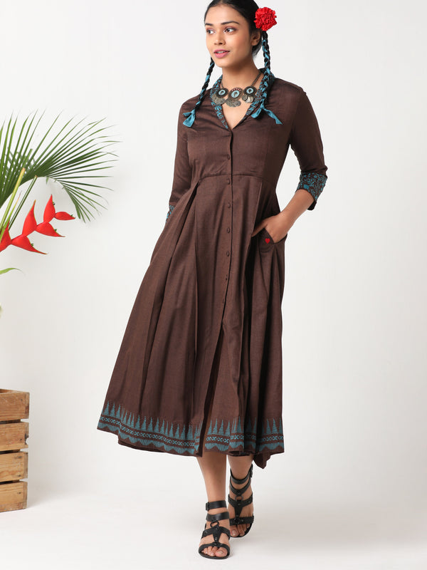 Brown embroidered dress with shawl collar MSG60C